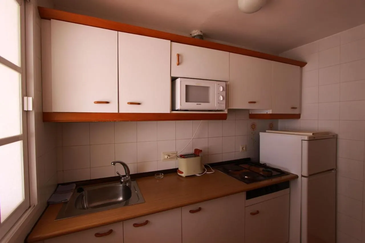 Apartamentos Turisticos El Gran Gonzalez Mojacar Spain